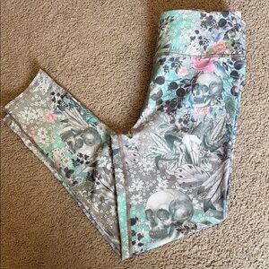 Evolution and Creation Gray & Teal Floral Skull Leggings